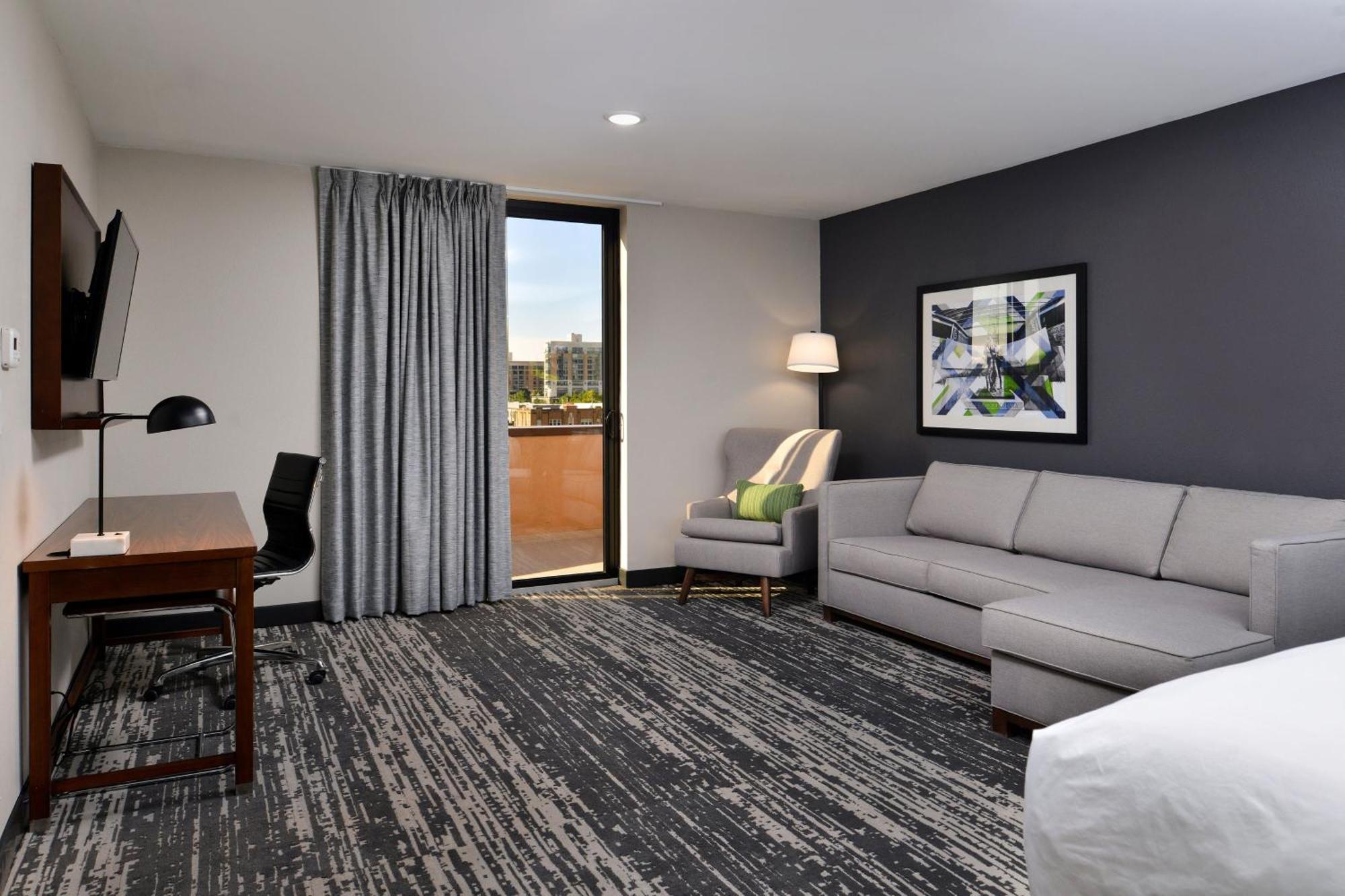 Four Points By Sheraton Omaha Midtown Exteriör bild
